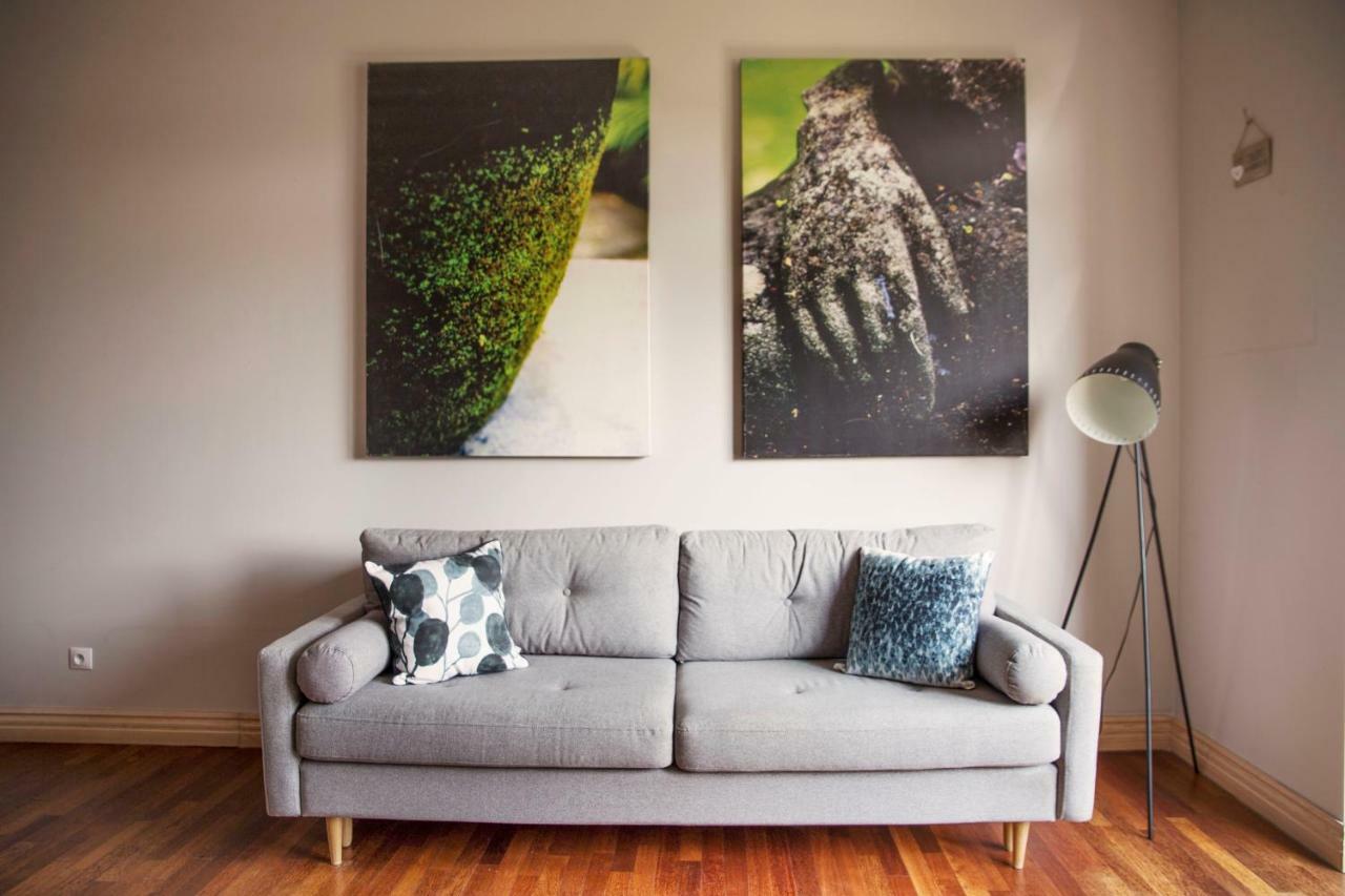 75M2 Apartament Kopernik Z Widokiem Na Jasna Gore เชสโตฮอวา ภายนอก รูปภาพ